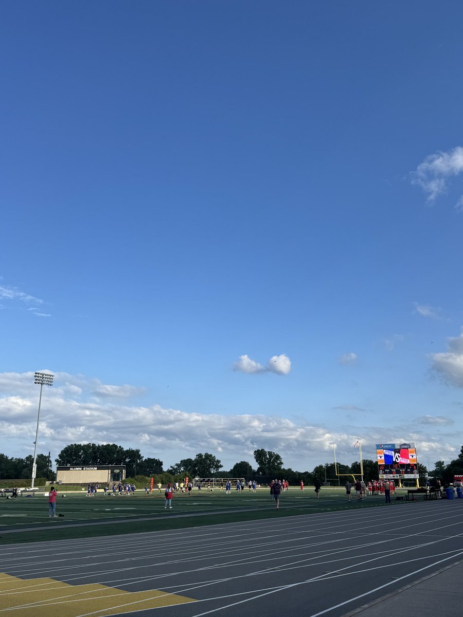coachmaerob's tweet image. EAA Vintage Planes x WFCA All Star Game! 🎇

It’s showtime in Oshkosh! // #O2HVE6AS
