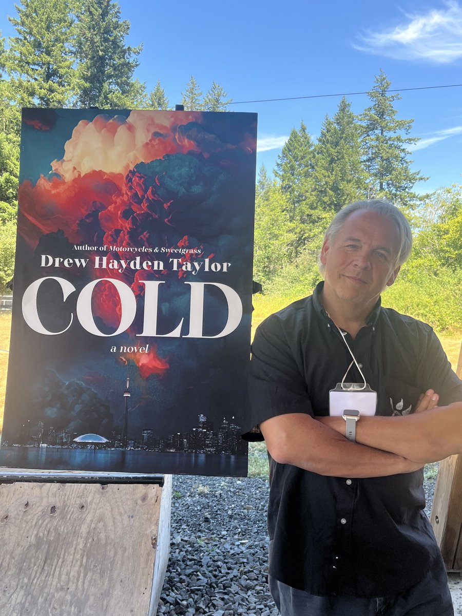 TheDHTaylor's tweet image. Me at the Denman Island Authors Festival. I couldn’t help wondering what font that was…
