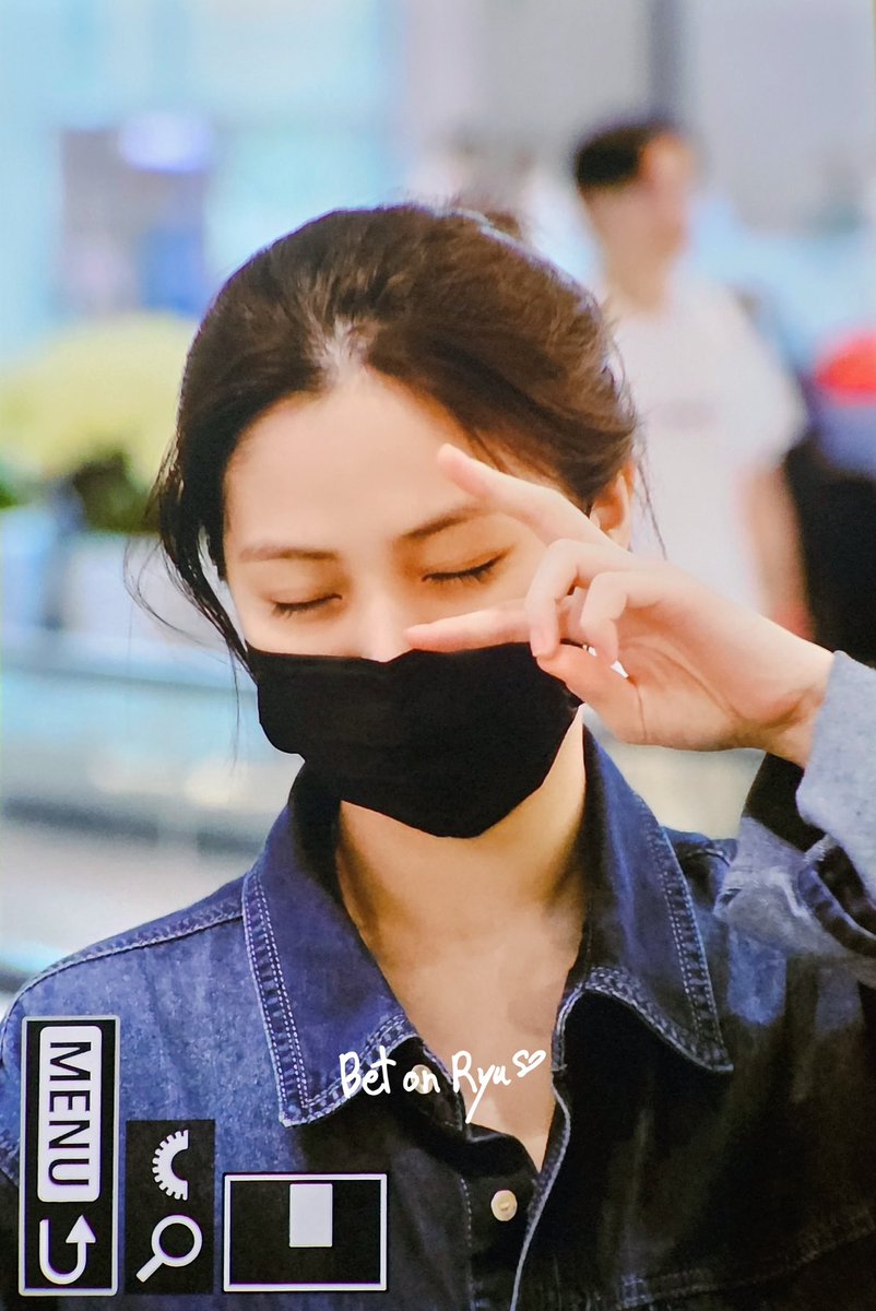 betonryu_srj's tweet image. 250719 ICN 고양이 어디가ㅜㅜ
#ITZY #있지 #RYUJIN #류진
@ITZYofficial