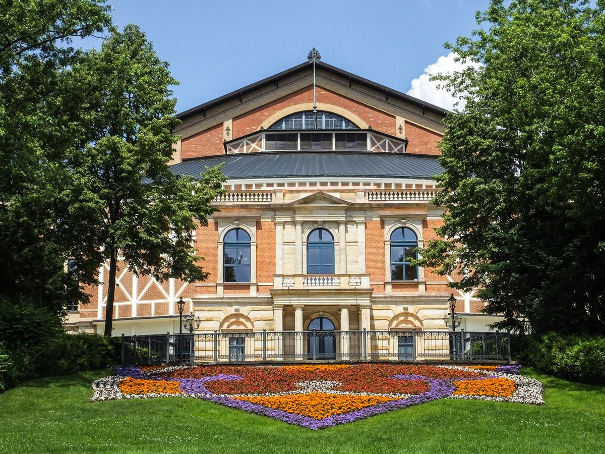 Oper! (@opermagazin) on Twitter photo Findungsverfahren abgeschlossen: Matthias Rädel soll General Manager des <a href="/WagnerFestival/">Bayreuther Festspiele</a> / Bayreuther Festspiele werden: bayreuther-festspiele.de/festspiele/new… Festspielleiterin Katharina Wagner: "Dr. Matthias Rädel ist eine außergewöhnliche Persönlichkeit im Kulturmanagement. Seit dem Jahr Findungsverfahren abgeschlossen: Matthias Rädel soll General Manager des <a href="/WagnerFestival/">Bayreuther Festspiele</a> / Bayreuther Festspiele werden: bayreuther-festspiele.de/festspiele/new… Festspielleiterin Katharina Wagner: "Dr. Matthias Rädel ist eine außergewöhnliche Persönlichkeit im Kulturmanagement. Seit dem Jahr