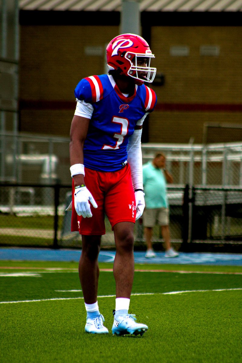 365Aggie's tweet image. BREAKING: 2026 4⭐️ Safety Tylan Wilson has committed to Texas A&M!
He is from Pascagoula, MS and ranks as a Top 20 Safety prospect in the country and a Top 10 player in the state of Mississippi!
Wilson chose A&M over Clemson and Arkansas👍