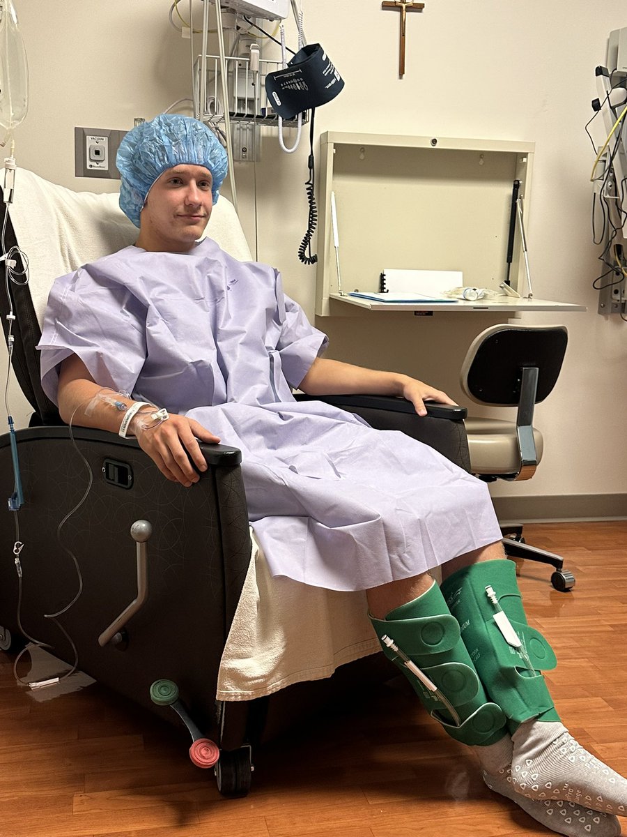 Got through surgery! Thanks for all the text from friends and family, also thanks for the thoughts and prayers!!🙏🙏 Now onto the recovery.