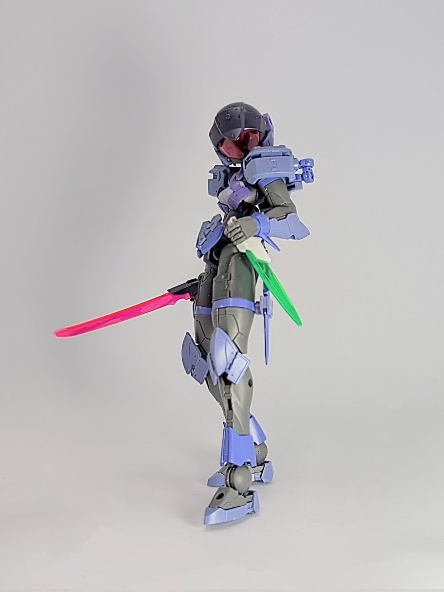 Bat47335070's tweet image. アチェルビー·ジ·アサシン
静音性と敏捷性に特化した躯体
火器を使用しないサイレントキルを得意とする
#MIX30MLコンテスト