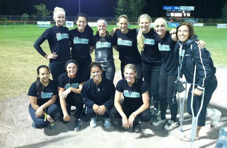 CoachSJack's tweet image. This time a dozen years ago some WA friends and I drove to Canada to play in the Canadian Open. Played Team Venezuela, shared elevators with Team Australia, took a pic with Team Japan and realized we’d been playing members of Team USA all year with our college teams 🥎 #Memories