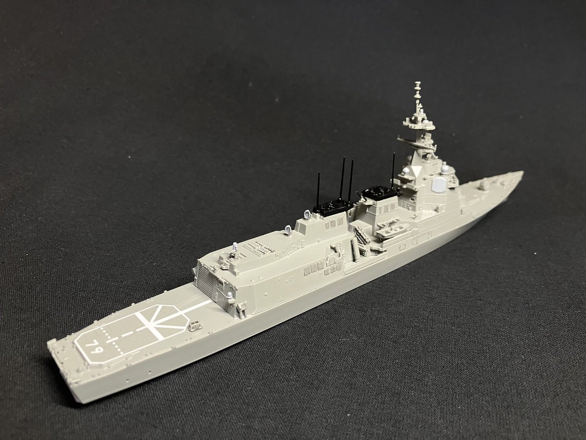 midori9A5FA9's tweet image. ピットロード 1/700 護衛艦まや
完成ですわ〜〜〜!!
こんごう型あたご型は作ったことあったけど、まや型そういえば作ってないなと思って、作ってみましたわ!
あたご型との違いは…よくわかんなかったです
ちょっとステルス構造化が進んだっぽいですね?
#積みプラ崩し大会2025夏 #完成 #14個目