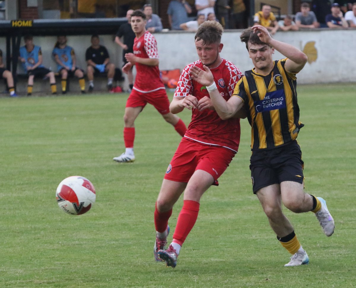 Bill Wheatcroft (@snapperbill) on Twitter photo Romans come from a goal down to win the Donald Hill Memorial Trophy. My photos from <a href="/RocesterFC1876/">Rocester Football Club</a> 3 <a href="/GresleyRovers/">Gresley Rovers</a> 1 <a href="/staffscountysl/">Staffordshire County Senior League</a> <a href="/utdcos/">UCL</a> #NonLeague flic.kr/s/aHBqjCn2tP Romans come from a goal down to win the Donald Hill Memorial Trophy. My photos from <a href="/RocesterFC1876/">Rocester Football Club</a> 3 <a href="/GresleyRovers/">Gresley Rovers</a> 1 <a href="/staffscountysl/">Staffordshire County Senior League</a> <a href="/utdcos/">UCL</a> #NonLeague flic.kr/s/aHBqjCn2tP
