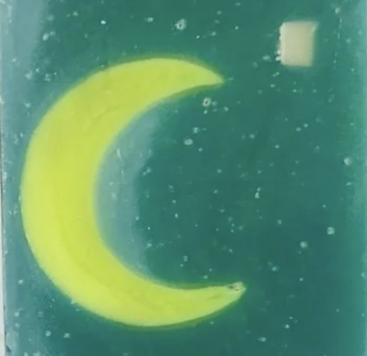 JimMcMurtry01's tweet image. VANCOUVER STORE
Pride soap
Decolonizing scent
Muslim spinoffs
credit @FrancesWiddows1