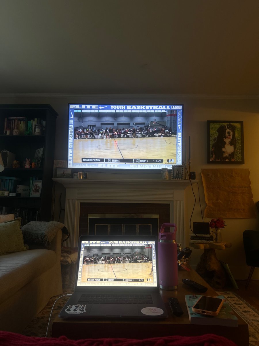 Supporting <a href="/MissouriPhenom/">Phenom Basketball</a> from KC, LETS GOOOOO