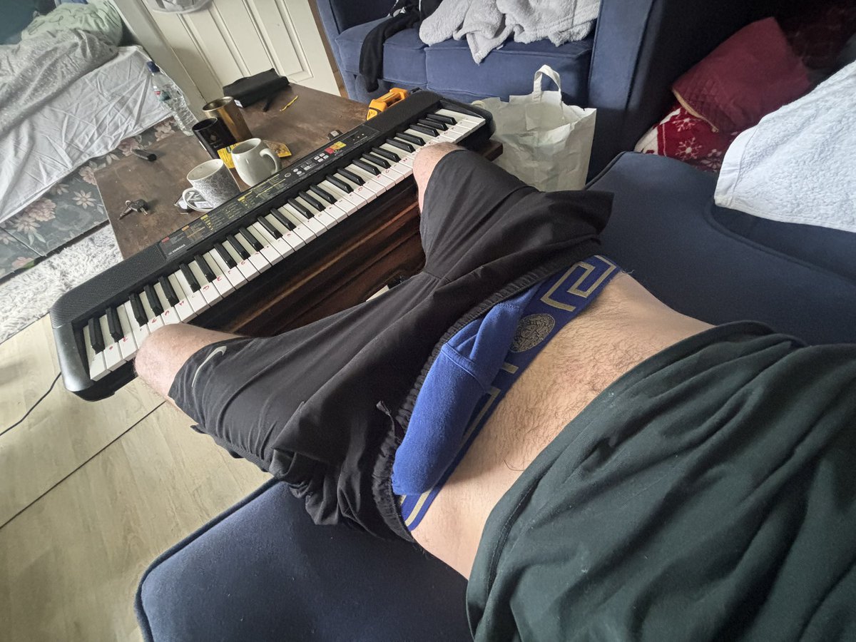 DubTrackieBoy's tweet photo. https://t.co/ommovIXgGT