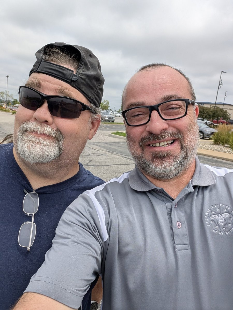 So this happens on my 50th birthday. I was able to finally meet one of our guests. Adam Doud is an amazing person and freelance tech journalist. It's like we've been friends for decades. Meeting you and having lunch was a treat for my birthday! Thank you very much for taking time