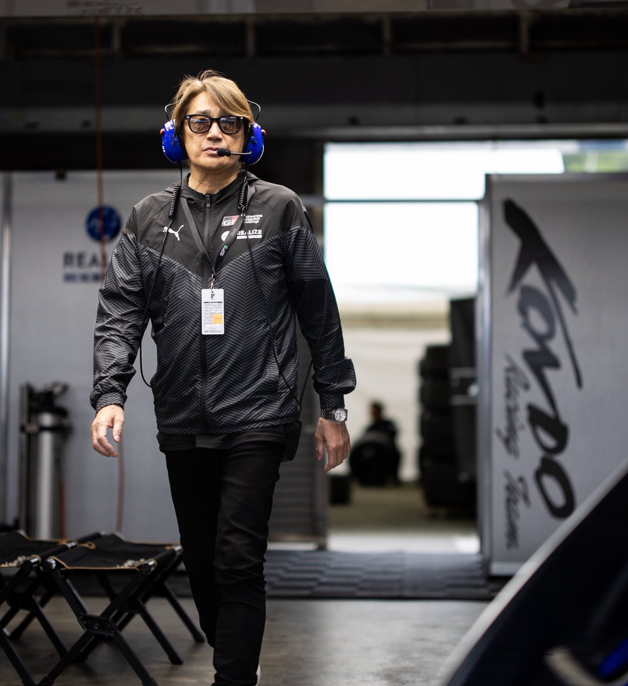 KONDORACING TEAM 近藤真彦 ウィンドブレーカー XL KONDORACING TEAM 近藤真彦 ウィンドブレーカー XL