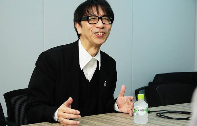 娘「浦島太郎読んで」

父「昔々あるところに」

娘「倉敷保雄っぽく」

父「昔々ですねぇ、浦島太郎は子供達に虐められている亀を救ったんだそうです。亀といえば昔の言葉で鶴は千年、亀は万年なんて言いますが、ポピュラーなミドリガメでも寿命は40年ぐらいなんですってね…おっと玉手箱ゲット！」