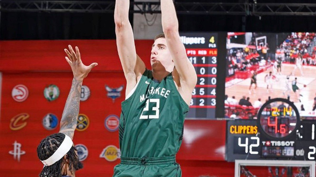 SleeperBucksNBA's tweet image. I like what I’ve seen out of the rookie, Bogoljub Markovic, throughout Summer League.
I think after bulking up in the next year, he could provide some solid minutes for the Bucks in future years.
#FearTheDeer