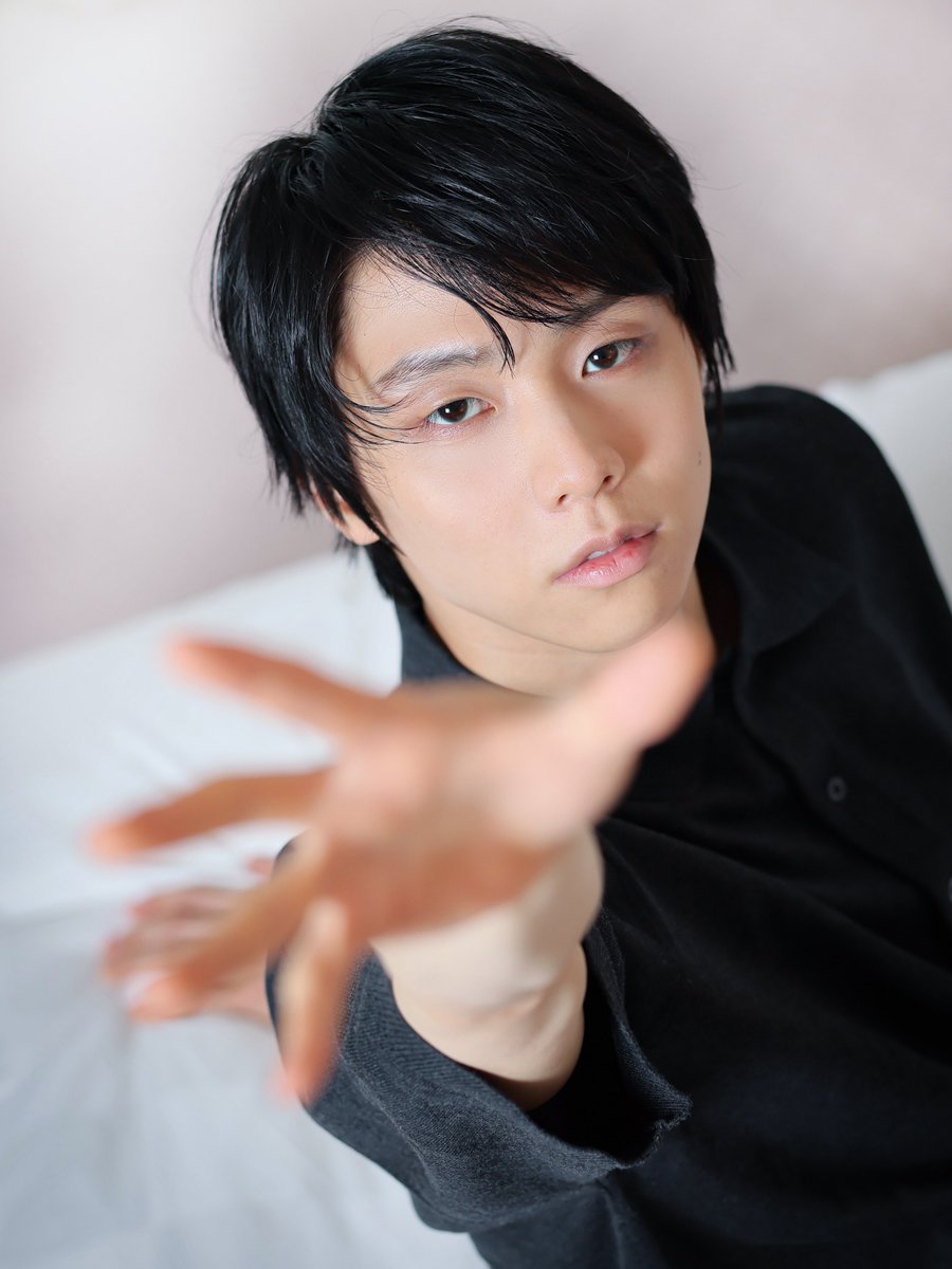 tkphoto1234's tweet photo. #羽生結弦 さん
7/15〜19。
プロ転向3周年、おめでとうございます！
【連載最終回📘】
https://t.co/Ctb7gI3Pqz
――――――――――
✒️高木恵
📸小林泰斗
Styling: 折原美奈子さん
Hair &amp; Makeup: 宮本奈々さん https://t.co/XbpqJTFNxG