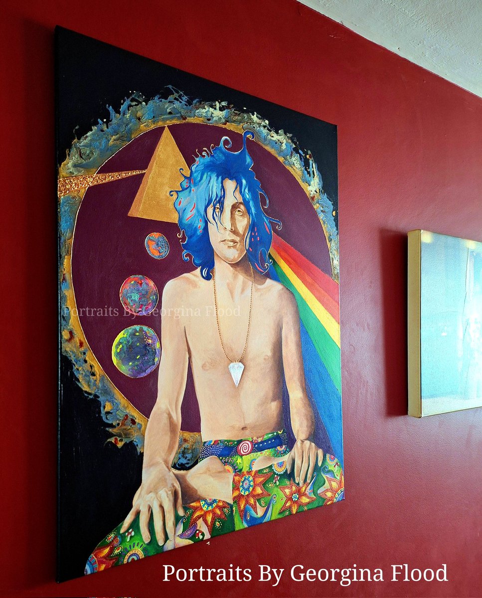 A new photo of my Syd Barrett painting 🙂
Shine on you crazy diamond 💎
Message me with any enquiries. 
#art #PinkFloyd #SydBarrett #artist #FanArtFriday #painting