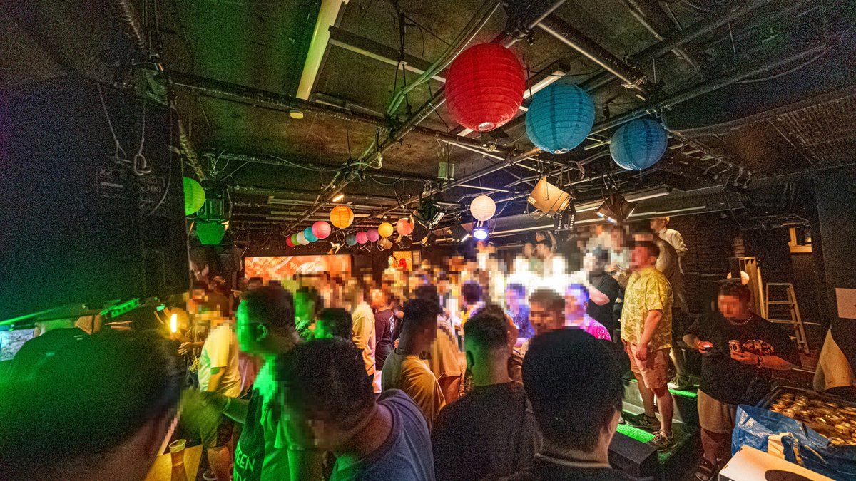 本日いよいよSUMMER BLAST開催です。
当日チケットはウェブでも購入可能！
７つのパーティーを全部楽しめ、
たくさんの協力店の嬉しいサービスが受けれる新宿二丁目の夏フェス！
皆さま、本日の夜にお会いしましょう！！