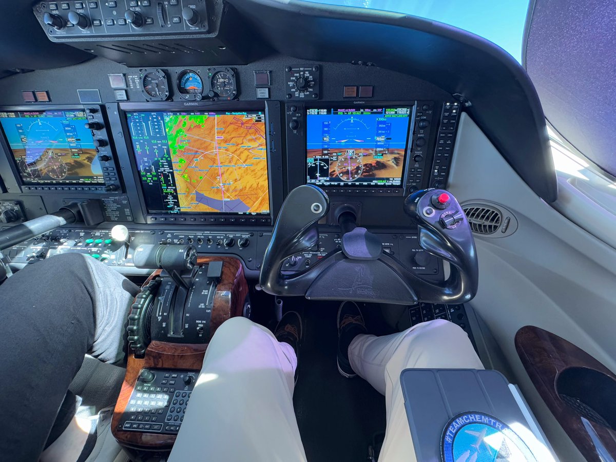 Not_yourpilot's tweet image. Long day today 🛫🛬🛫🛬🛫🛬🛫🛬