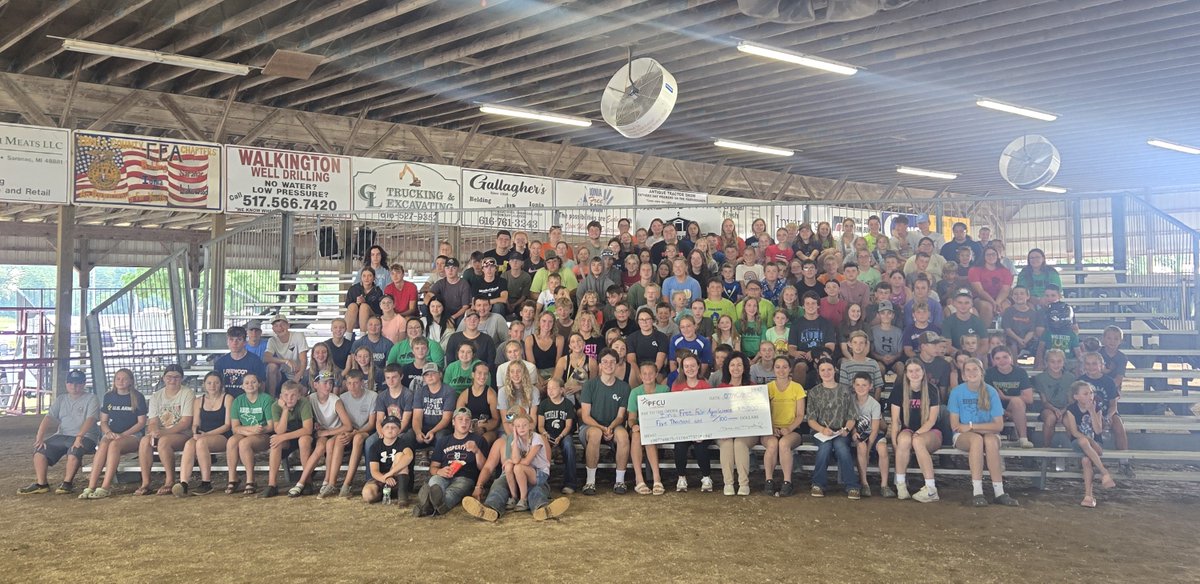 PFCU Credit Union Donates $5,000 to Ionia Free Fair Agriscience Department

theportlandbeacon.com/single-post/pf…