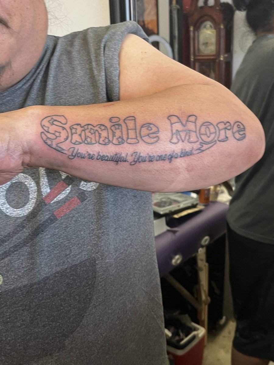 chewyle2006's tweet photo. @RomanAtwood https://t.co/sQjGr1iV75