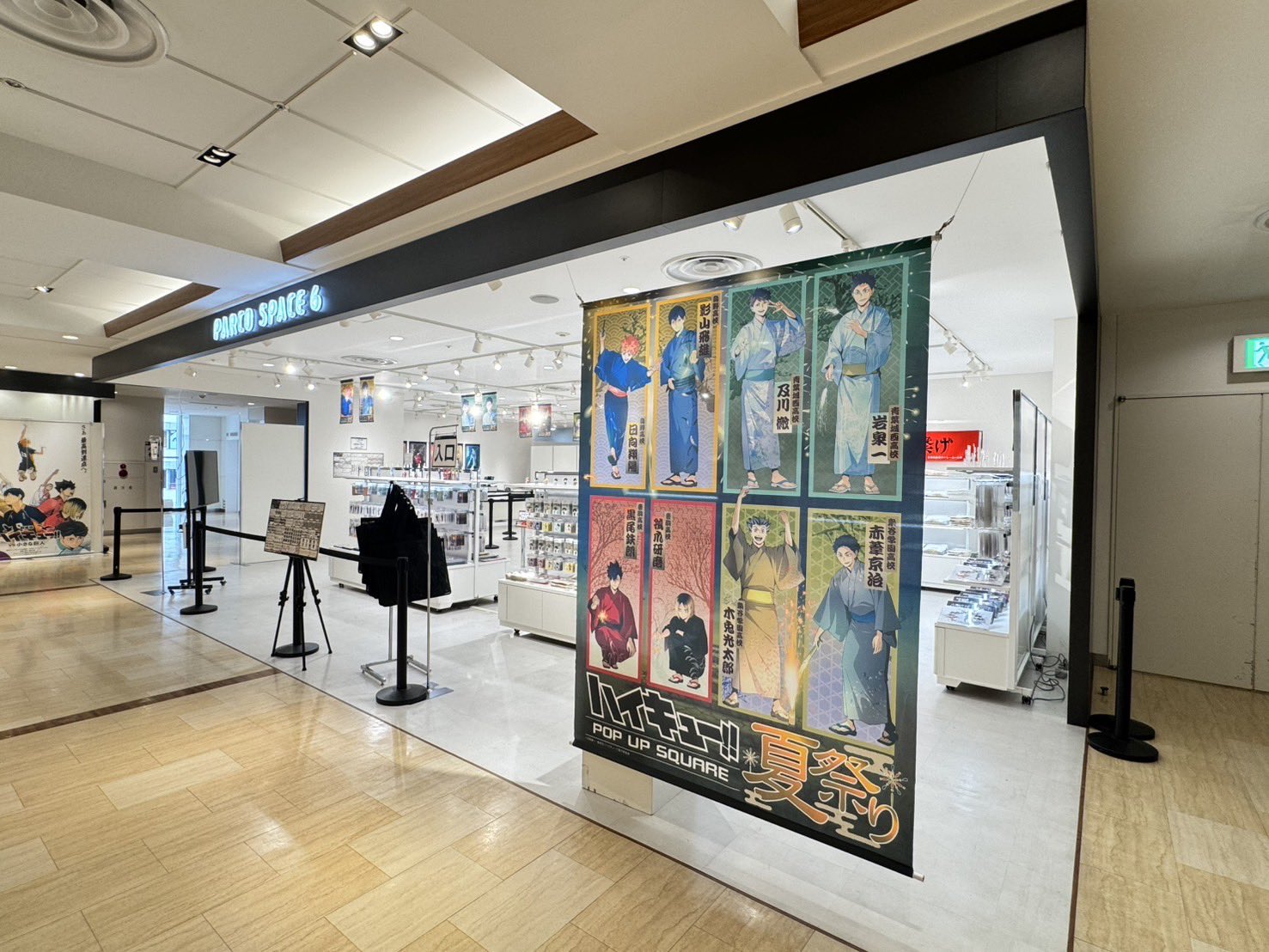 1ヶ月前にパルコにて27500円で購入　他黒もあります ボルボ、「EX30」を発表！272ps、559万円のRWDから発売開始