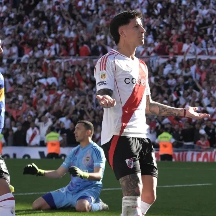 BandaRoja_'s tweet photo. ❌ Desde la derrota con #River en el Monumental, Boca lleva 9 partidos sin saber lo que es ganar en los 90 minutos.

⚽ 2-1, con goles de Driussi y Mastantuono. https://t.co/YppvH6VIYu