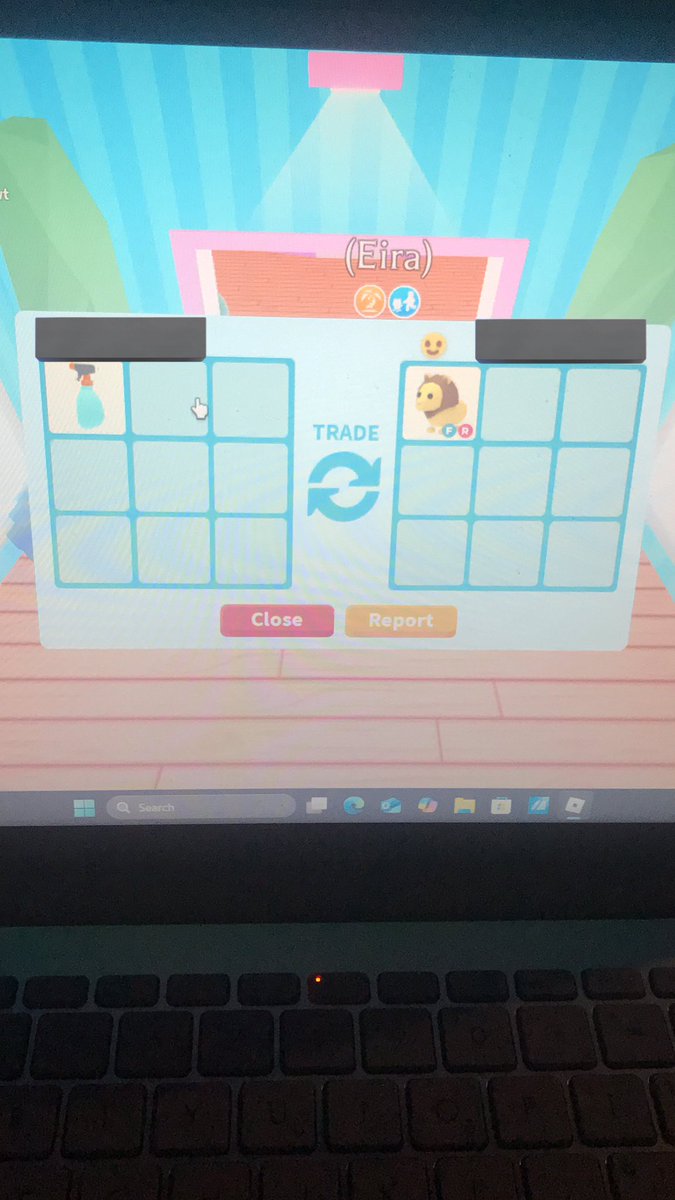 rookstwin's tweet image. #JazzyBawsProofs proofs for @JazzyBaws_55 shes 100% trusted I bought a FR lion from her for 650 rbx wt will definitely be buying from her again