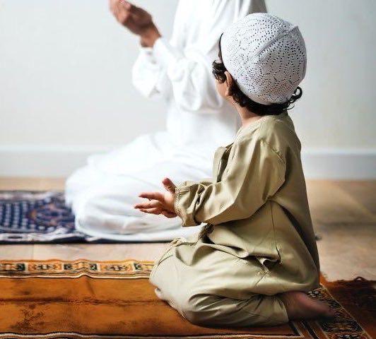 Hope92590's tweet image. فَاستَنِد بِظَهرِك المائل على بابه، واترُك مَا أهمَّك في يد رحمنٍ رحيم، ولا تشكو إلا إليه..
والسلام على من استودع الله قلبه.🤍
#أذكاركم_حفظكم_الله.
#صباح_الخير_أحبتي.🌸