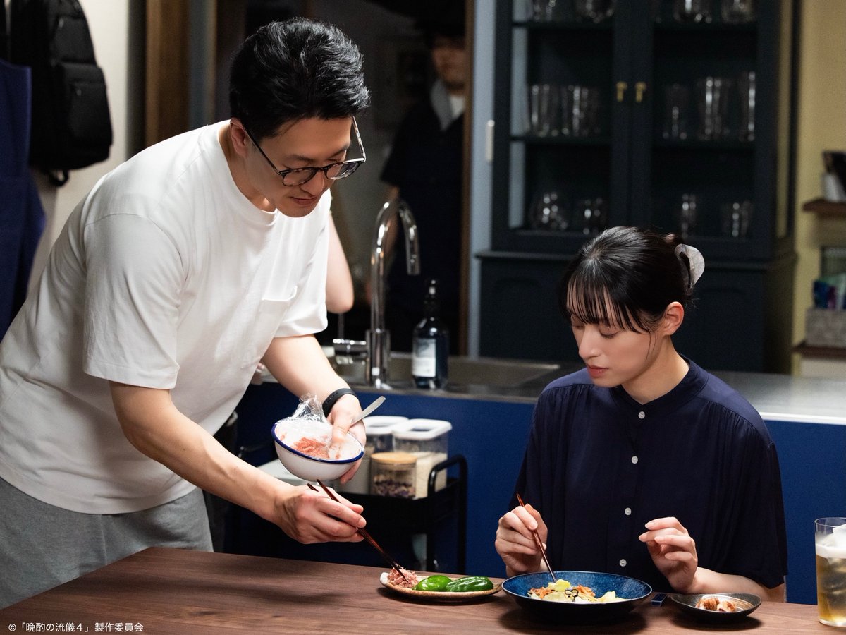 tx_banshaku's tweet image. ■ ■ ■ ■ ■
撮影の裏側紹介
■ ■ ■ ■ ■
フードコーディネーター #藤代太一 さん✨
美味しくてすぐに無くなっちゃう #コンビーフマヨ を補充🥄
見逃した方は #TVer へ
▶︎ tver.jp/episodes/epb9d…
🗓️第5話は7/25(金)深夜24:42〜
#晩酌の流儀4
#栗山千明
