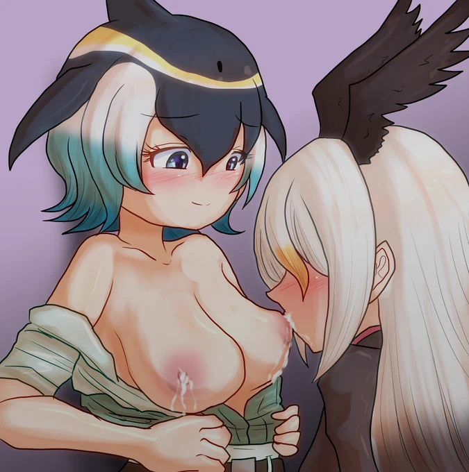 慈愛のマイルカチャン ハクトウワシにお乳をあげているマイルカ