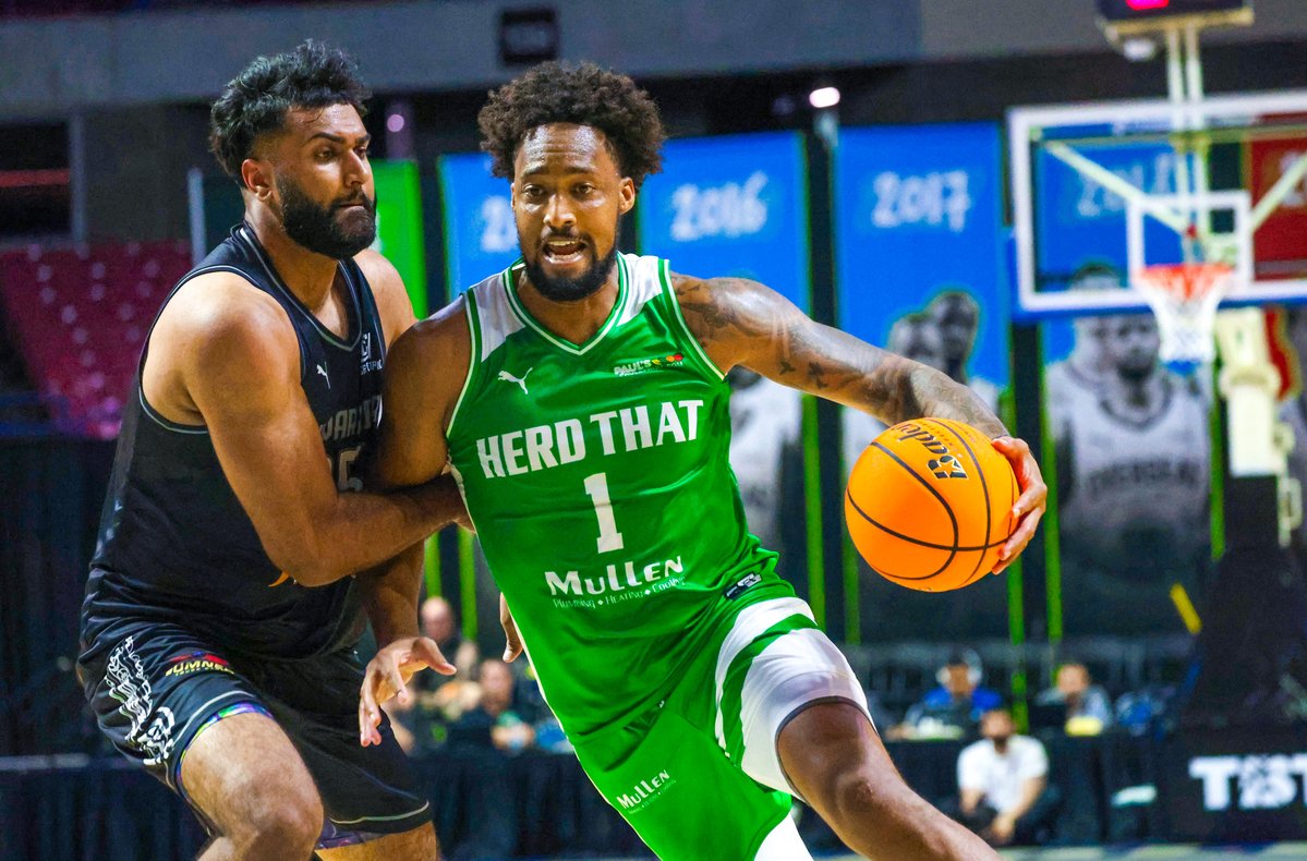 MetroNewsSports's tweet image. Herd That handles business, advances with 84-71 win against Sikh Warriors:
wvmetronews.com/2025/07/18/her…