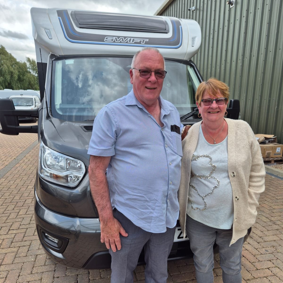 🚐✨ It’s been a busy week on our Despatch Bay!

A huge congratulations to our wonderful My Lowdhams Club members who recently collected their new leisure vehicles — ready to hit the road and make unforgettable memories. 🌍💚🚐