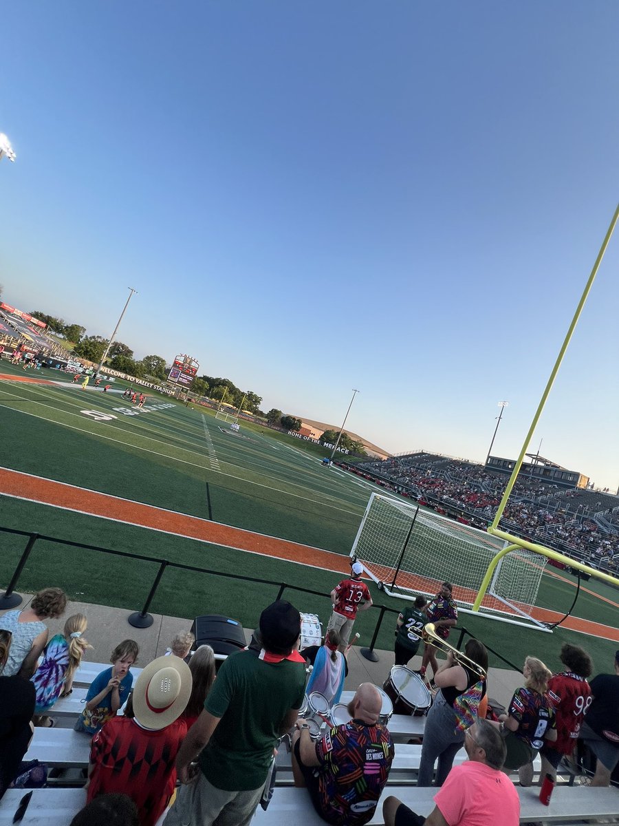spenceracollins's tweet image. With the Menace supporters now hoping for an EPIC Sunday of Crows vs. Menace!