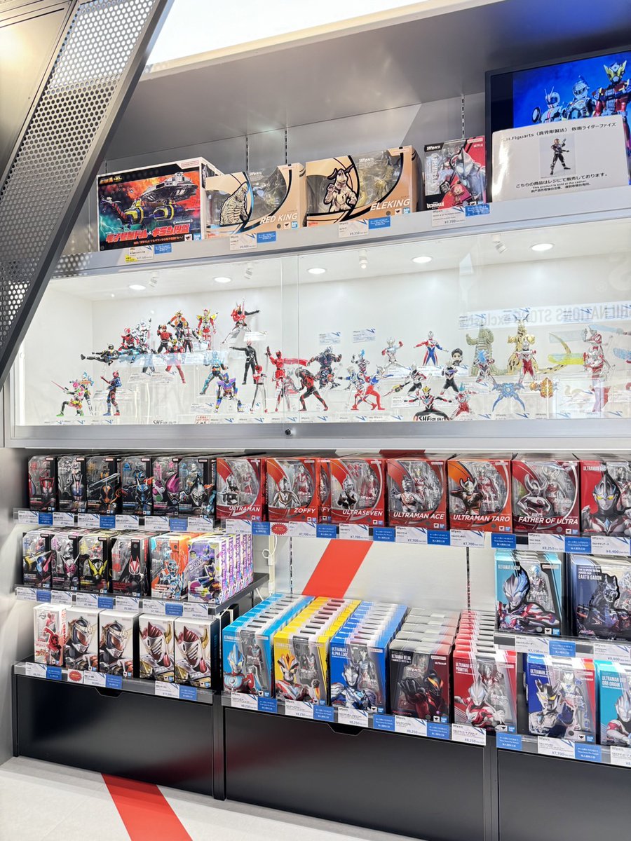 tn_spot_osaka's tweet image. 【#魂スポット 販売情報】
本日7月19日(土)発売の商品を販売開始いたしました!
▼7月発売スケジュールはこちら
tamashiiweb.com/calendar/?ym=2…
▼当店の販売状況はこちら
tamashiiweb.com/store/spot/osa…