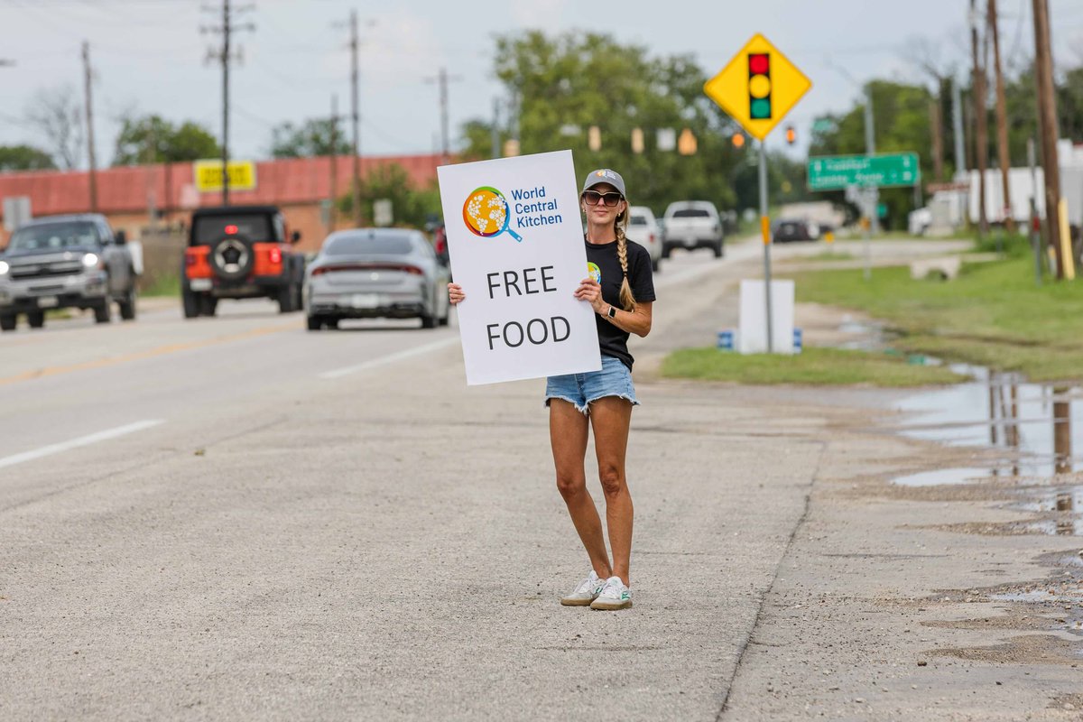 WCKitchen's tweet image. "It's great to use local people. We have all this food because we're local and the community knows us."
Our restaurant partner The Twisted Texican has been dishing out meals at the Hunt Store since early in our response to the Texas flash flooding. From their food truck, they're…