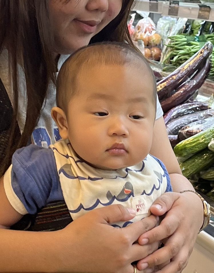 labbiritndyu's tweet photo. Selamat tujuh bulan anak lanangku yang tingkah nya semakin banyak, sehat dan bahagiaaa selaluu 🤍 https://t.co/7B049WfjFy