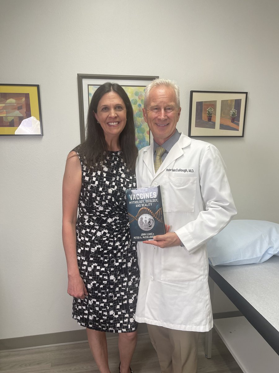 TFVCRebecca's tweet image. What an honor it was to film with @P_McCulloughMD today at his new office. Thank you, Dr. McCullough, for your steadfast support of @TXforVaxChoice and courage to tell the truth no matter the cost.