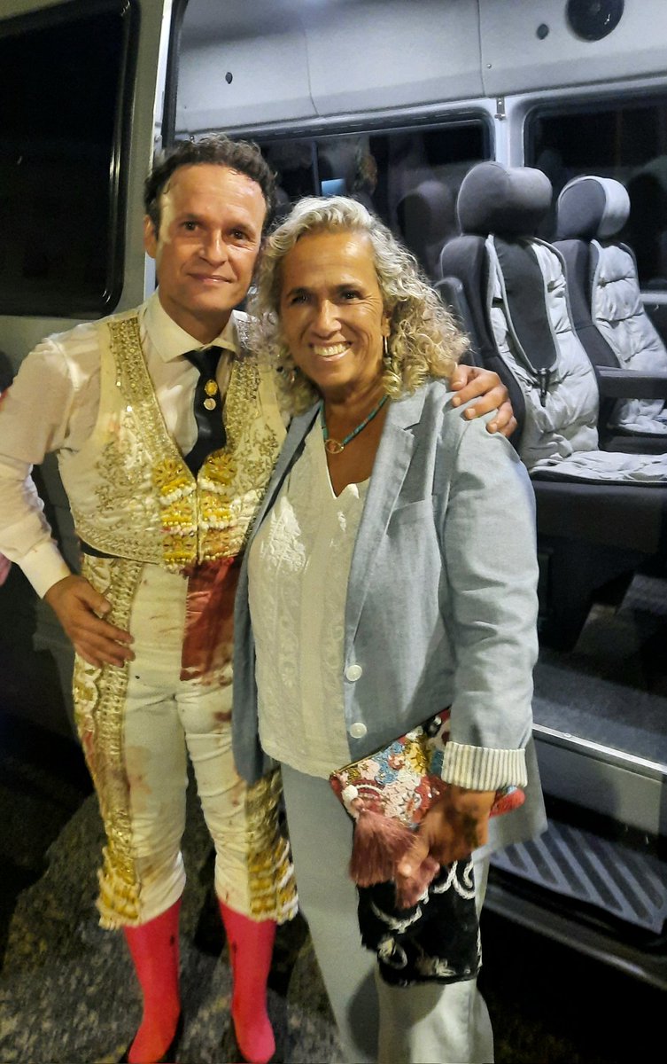 Bonita noche de entrega y triunfo de mi querido Antonio <a href="/ferrera_torero/">Antonio Ferrera</a> en Moita do Ribatejo! Muy feliz! Enhorabuena Torerazo!
👏👏👏🌹