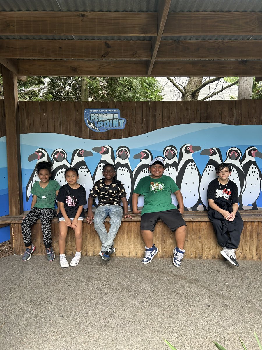 woodland_wps's tweet photo. The Clark University Summer Cubs program took a trip to the Rodger Williams Zoo yesterday, their 4th and final field trip to end their summer program. @LoraBarish and Ms. King got to stop by to spend time with their students! https://t.co/DpsxNK0KXi
