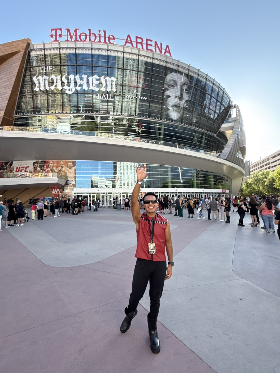 GagasKING's tweet image. We are here MAYHEM BALL LAS VEGAS DAY 2
Livestream at IG: @/anthonyvillafan