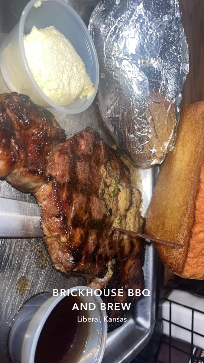 SWCHBC's tweet image. National Beef 🥩

Liberal Kansas my hometown produces some of the best Beef in the world! Shoutout to Brickhouse for the amazing Ribeye Steak ! 🔥