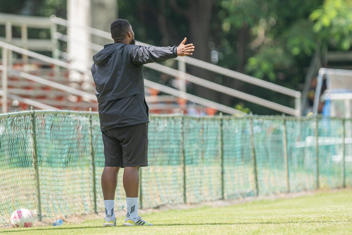 Formación ecléctica ⚽️🇩🇴

199/365