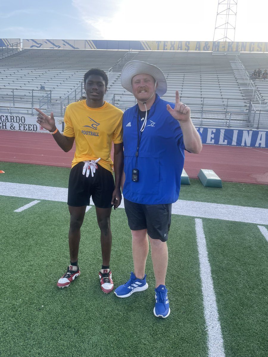 JJ Barclay (@joshuabarclay0) on Twitter photo Had a great camp <a href="/JavelinaFB/">TAMUK Javelina Football</a> Got a lot of reps in today I want to thank <a href="/CoachKJB84/">KJ Brown</a> for the invite to the camp, and the rest of the coaches for getting me better together <a href="/coachscottparr8/">Scott Parr</a> <a href="/_BPORTFootball/">Brazosport Football</a> <a href="/Coach_Sincere/">Richard Sincere Jr</a> Had a great camp <a href="/JavelinaFB/">TAMUK Javelina Football</a> Got a lot of reps in today I want to thank <a href="/CoachKJB84/">KJ Brown</a> for the invite to the camp, and the rest of the coaches for getting me better together <a href="/coachscottparr8/">Scott Parr</a> <a href="/_BPORTFootball/">Brazosport Football</a> <a href="/Coach_Sincere/">Richard Sincere Jr</a>