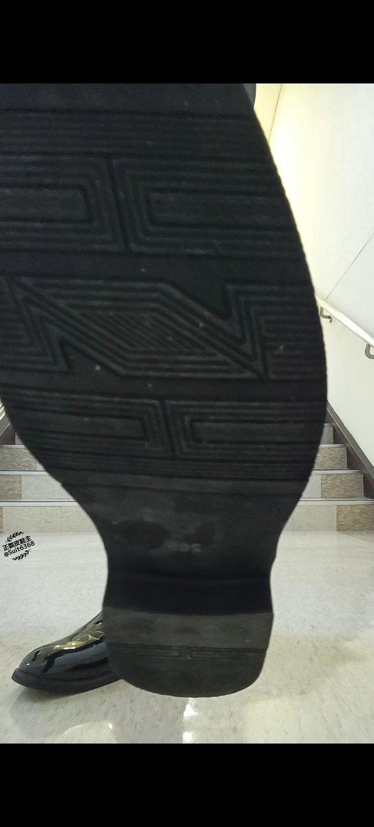 正裝皮鞋主 tweet media