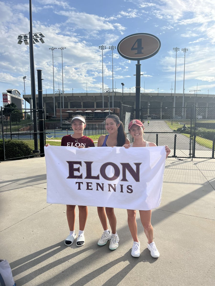 ElonWTennis's tweet image. Big day for Elon in Winston-Salem! 🐦🔥
Lisa, Alexis and Simone all advanced to the singles quaterfinals in the ITA Summer Series Master Series event at Wake Forest! They will all compete in the final eight tomorrow morning ✅
#PhoenixRising | #EUWT