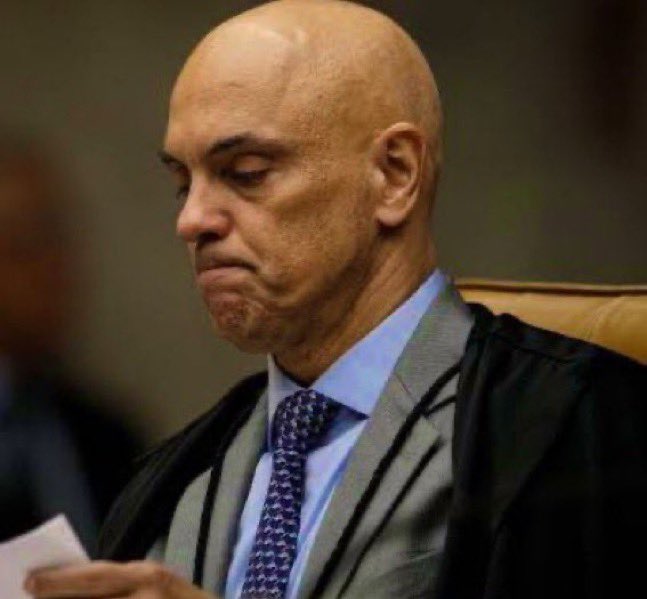 NewsLiberdade's tweet photo. 🚨URGENTE - Trump sanciona autoridades brasileiras e possível lista é divulgada por internautas; ainda não se sabe quais são os nomes

Alexandre de Moraes
Paulo Gonet Branco 
Luís Roberto Barroso
Gilmar Mendes
Edson Fachin 
Cármen Lúcia 
Dias Toffoli 
Cristiano Zanin
Flávio Dino 
Andrei Rodrigues 
Fábio Schor
Ricardo Lewandowski 
Rodrigo Pacheco