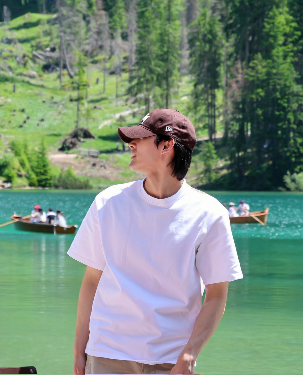 MyHappinessisuu's tweet photo. ที่ Lake Braies คือวิวสวยจริงจังทั้งแนวเทือกเขาทะเลสาบน้ำสีสวยต้นสนเรือไม้แล้วก็พี่เก้าด้วย ✨️

GO TO EUROPE WITH KAO EP2

#9ตามก้องไปเจอนี่ที่ยุโรปEP2 https://t.co/TwjOaoJzvr