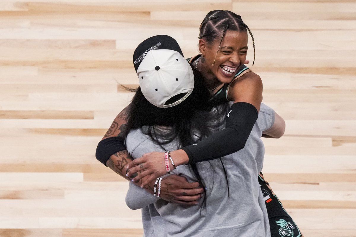 Grace Smith tweet media