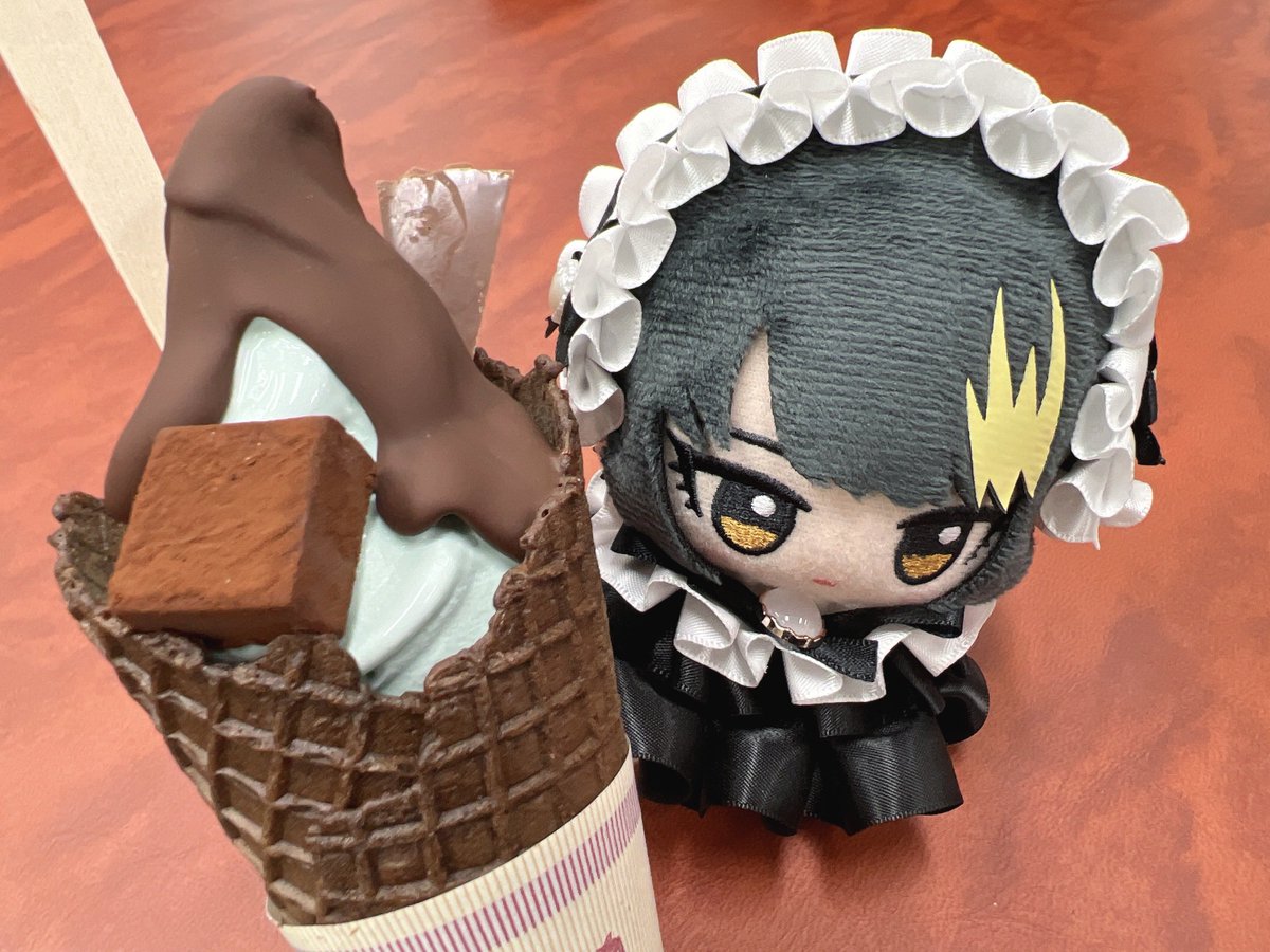 namesaur's tweet image. チョコミントアイス大好き！！