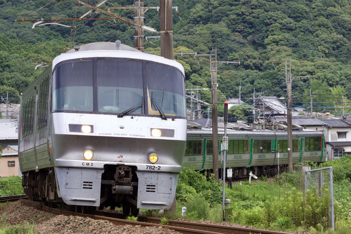 チケッター 25号　JR九州 JR九州 クロハ882-1 (883系) 車両ガイド | レイルラボ(RailLab)