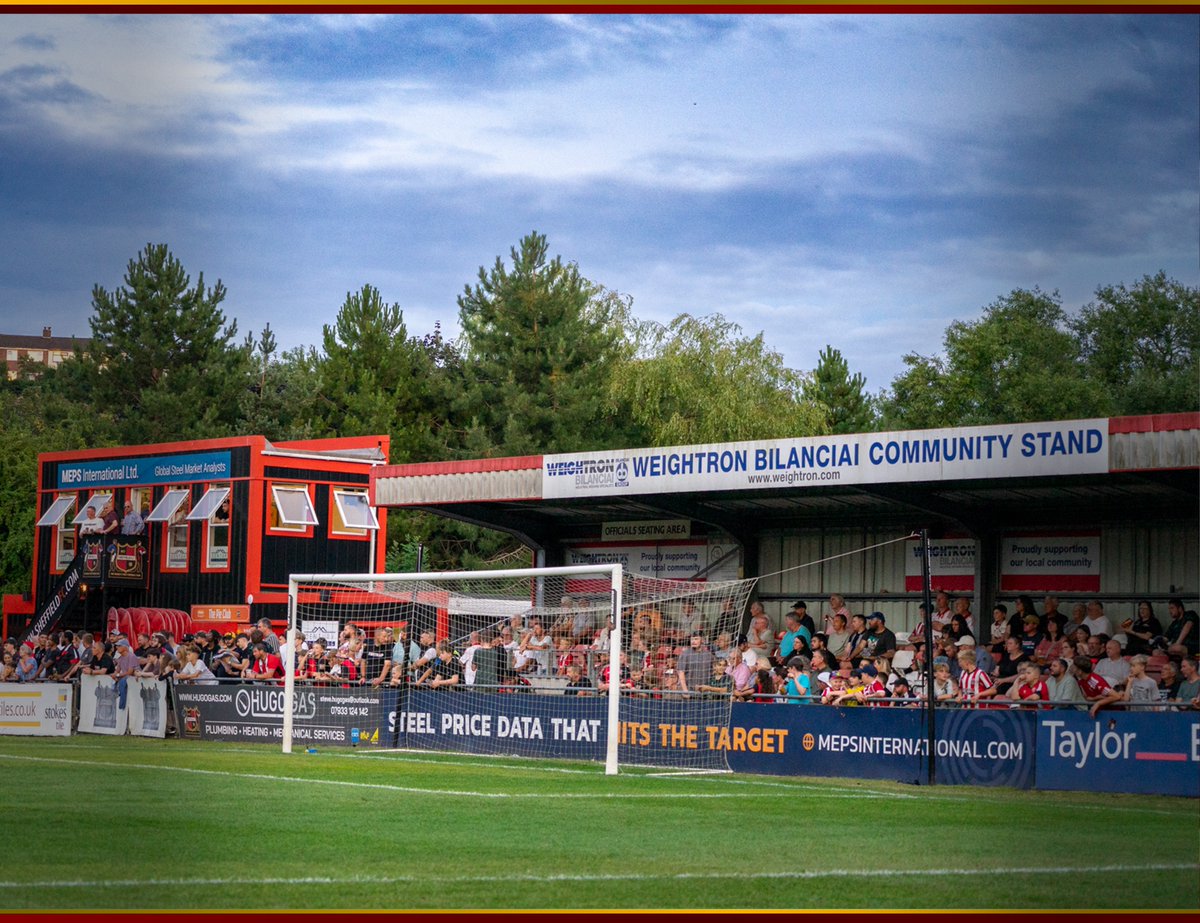sheffieldfc's tweet image. A phenomenal 1,324 of you turned up to The Home of Football last night! 💥
Great to see so many Clubbies and Blades come together, and we will hopefully see more of you throughout the season! ❤️
#TheWorldsFirst